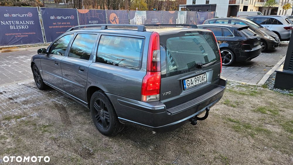 Volvo V70 D5 AWD Automatik - 1