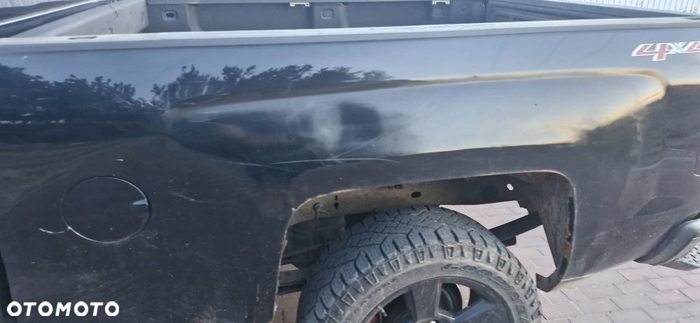 Chevrolet Silverado - 15