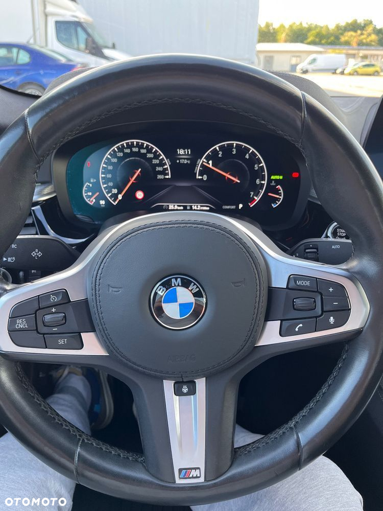 BMW Seria 5 530i xDrive M Sport sport - 27