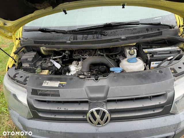 Volkswagen Caravelle - 24