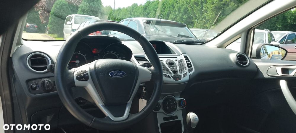 Ford Fiesta 1.25 SYNC Edition - 9