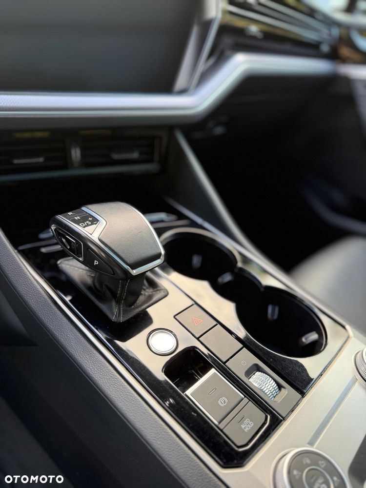 Volkswagen Touareg 3.0 V6 TFSI 4Motion R-Line - 5