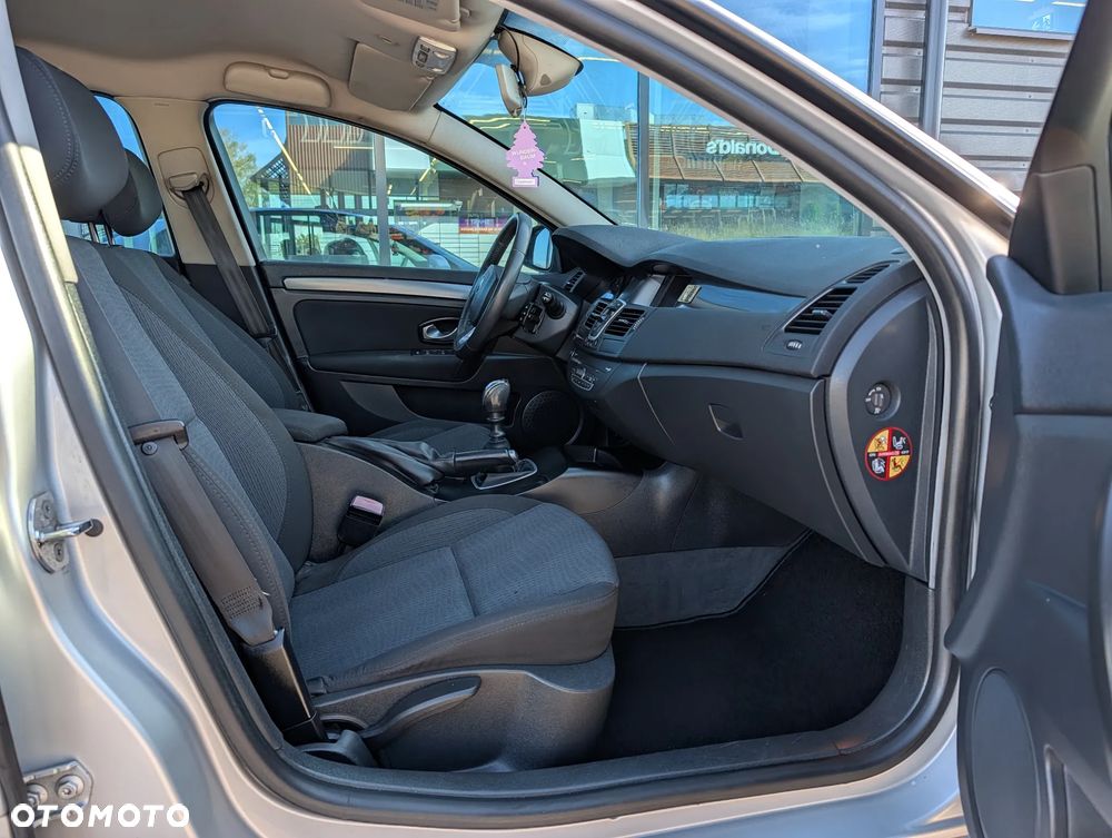 Renault Laguna - 7