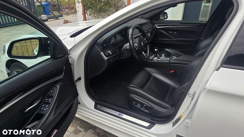 BMW Seria 5 535i xDrive - 8