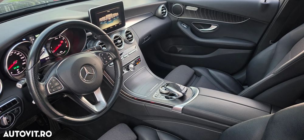 Mercedes-Benz C - 6