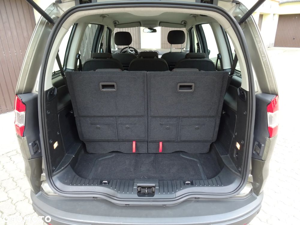 Ford Galaxy 2.0 TDCi DPF Trend - 11