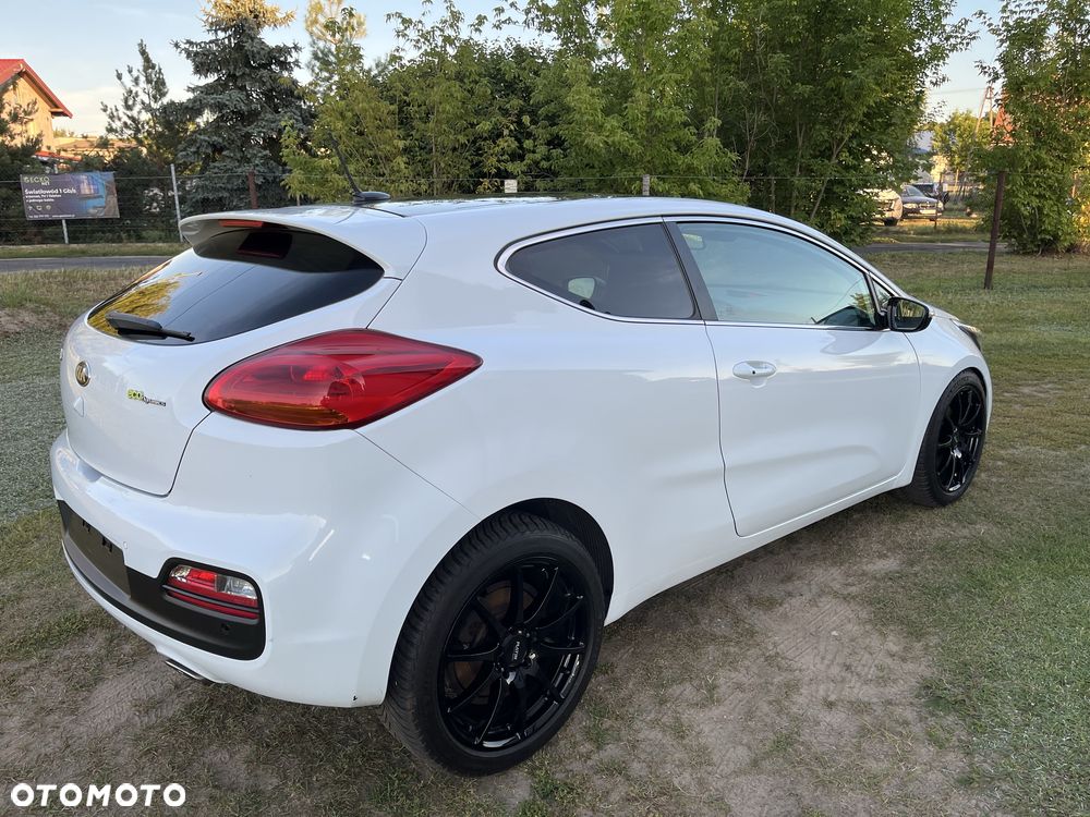 Kia ProCeed - 3