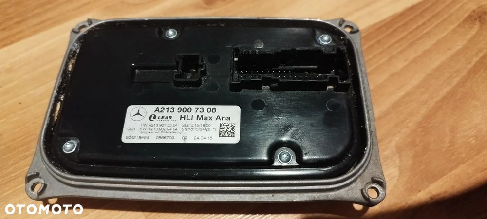Mercedes W213 Przetwornica moduł LED A2139007308 - 3