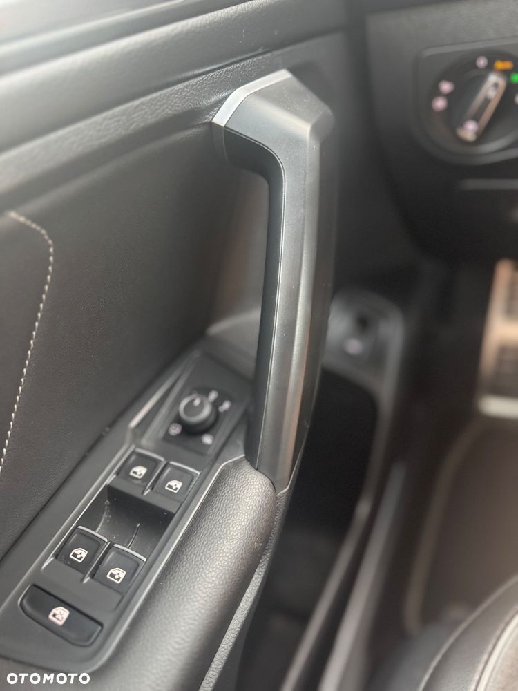 Volkswagen Tiguan 2.0 TDI R-Line DSG - 18