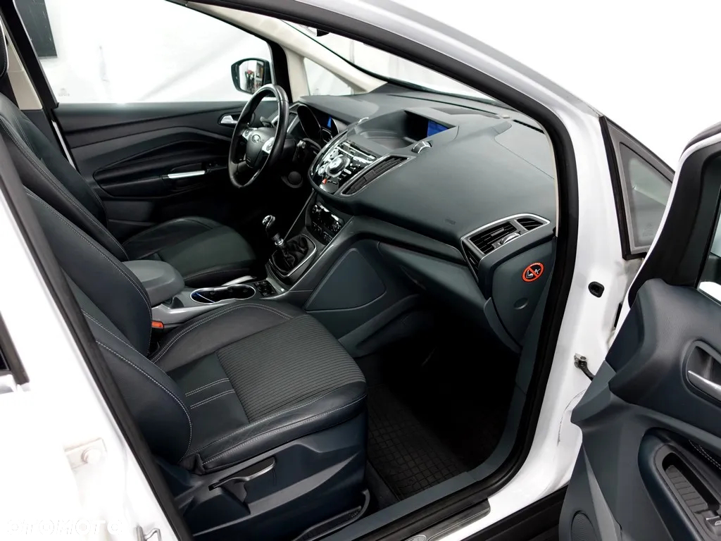 Ford C-MAX 2.0 TDCi Titanium - 11