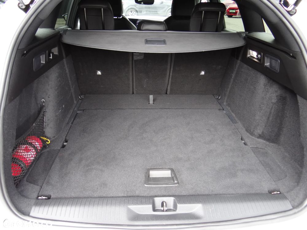 Opel Astra 1.2 T GS S&S - 20