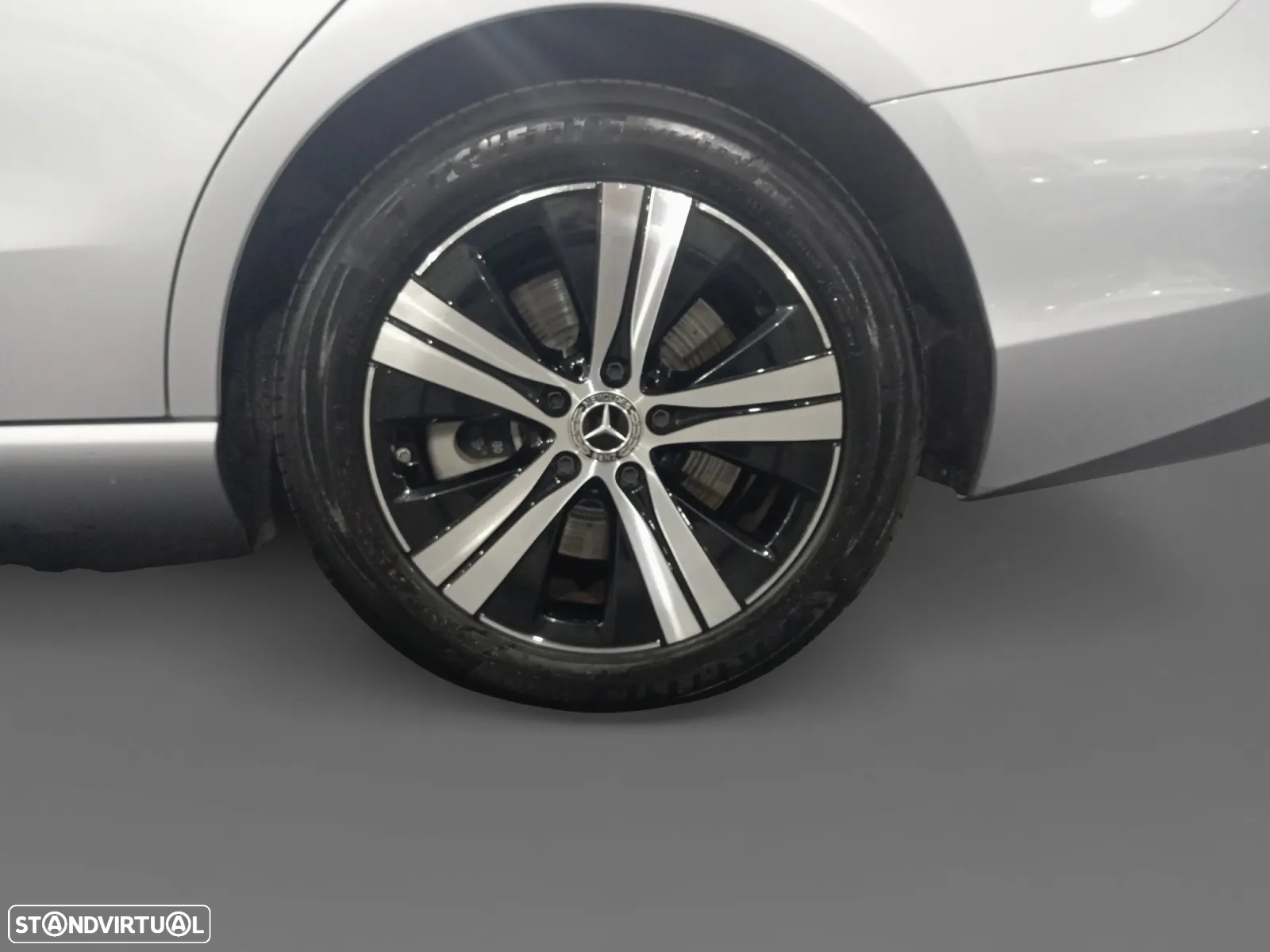 Mercedes-Benz C 300 de Avantgarde - 14