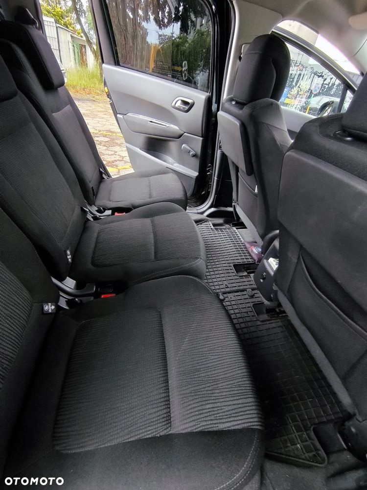 Peugeot 5008 - 14