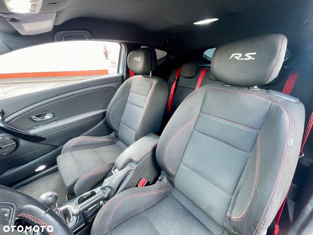 Renault Megane 2.0 16V R.S - 13