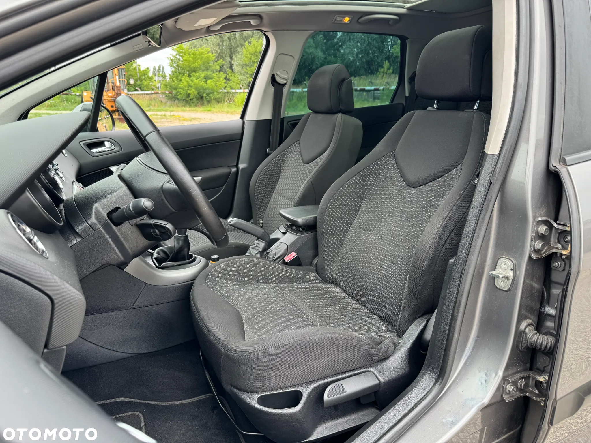 Peugeot 308 SW 120 VTi Family - 4