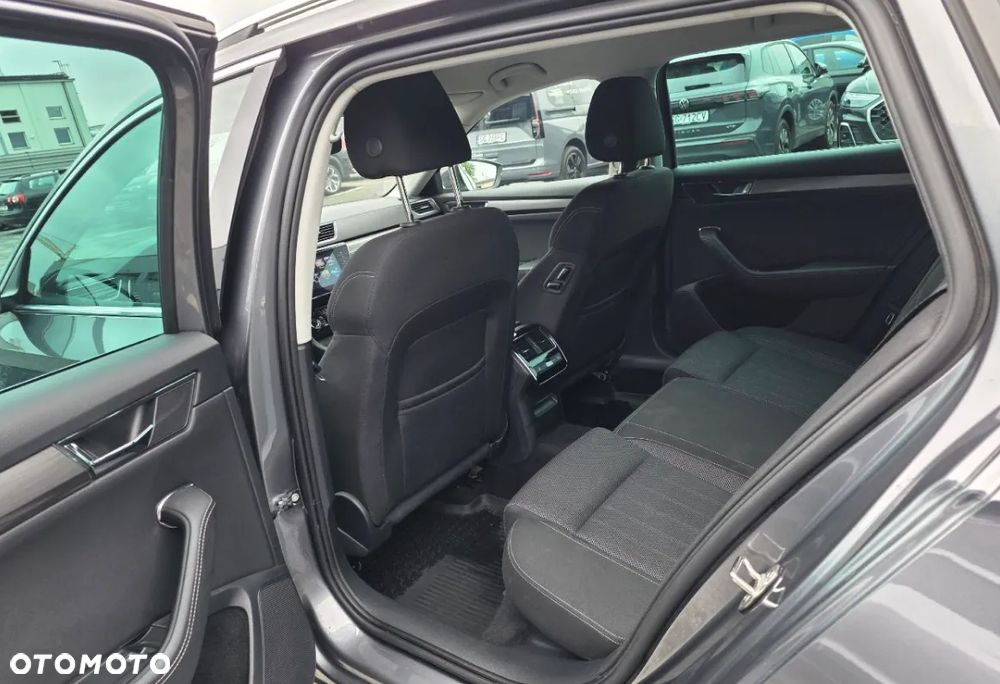 Skoda Superb 2.0 TSI Style DSG - 10