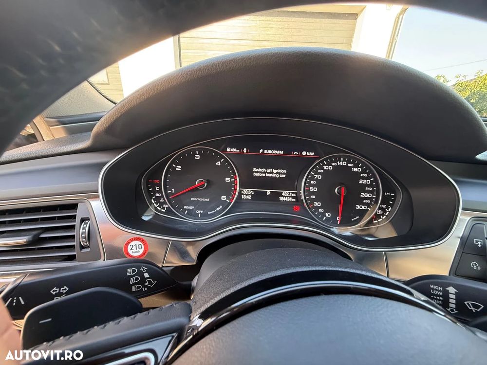 Audi A6 Allroad - 16