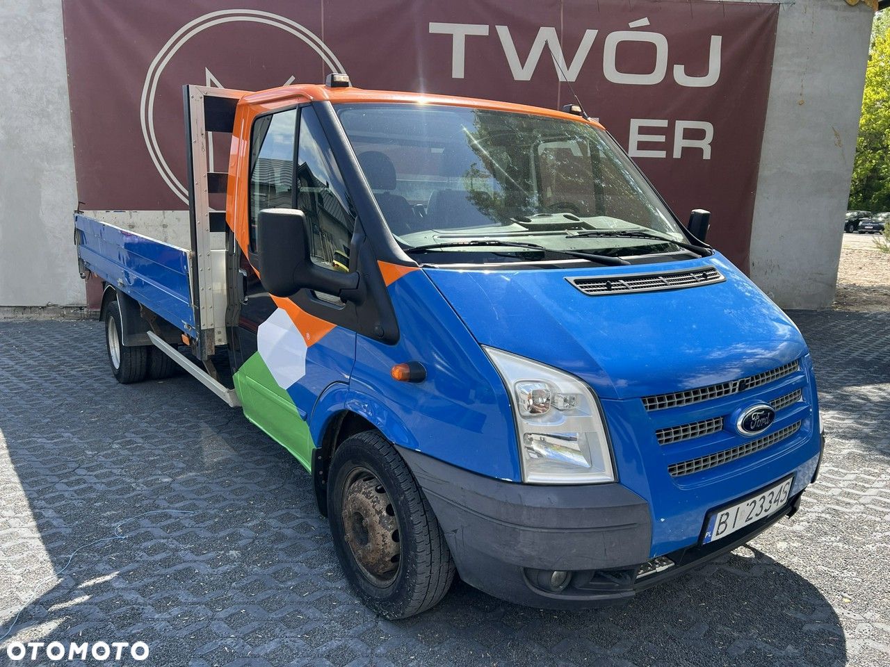 Ford Transit - 1