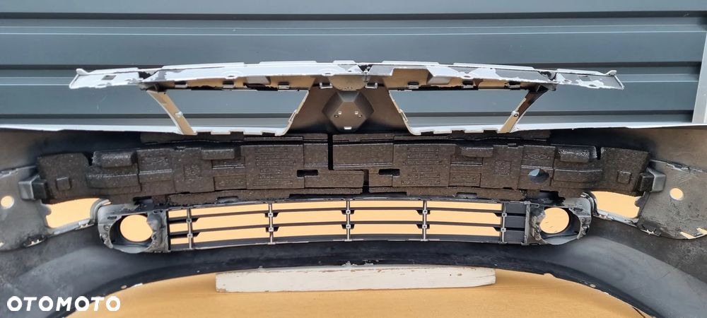 Renault Scenic II 2003-2006 zderzak przód oryginał MG132 - 7