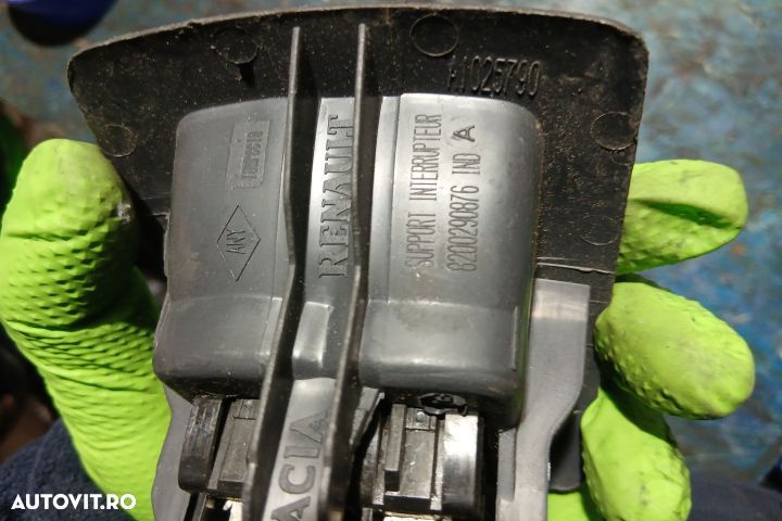 Butoane geam sofer 8200290876 8200290876 Dacia Logan 1 [2004 - 2008] - 3
