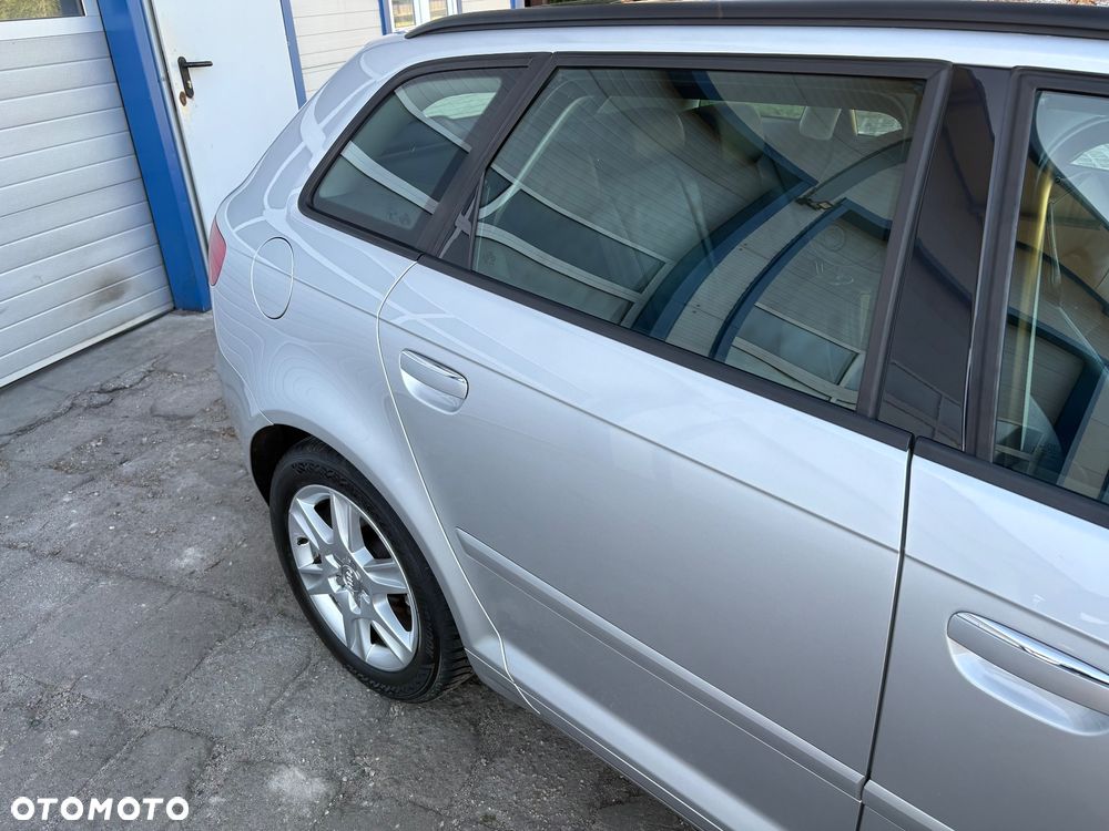 Audi A3 Sportback - 11