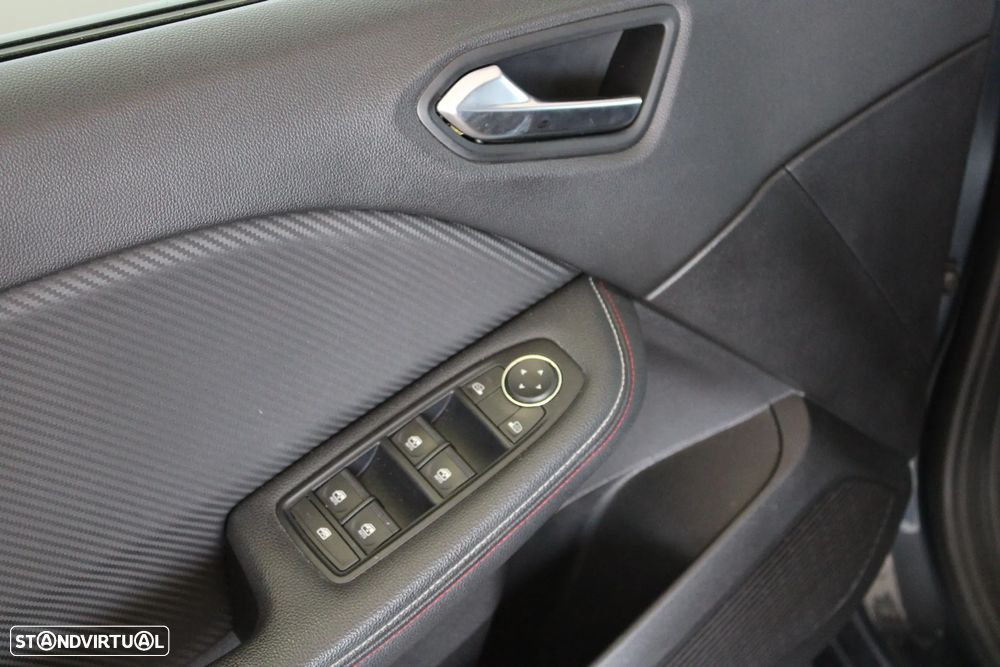 Renault Clio - 27