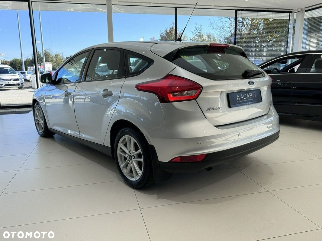 Ford Focus - 5