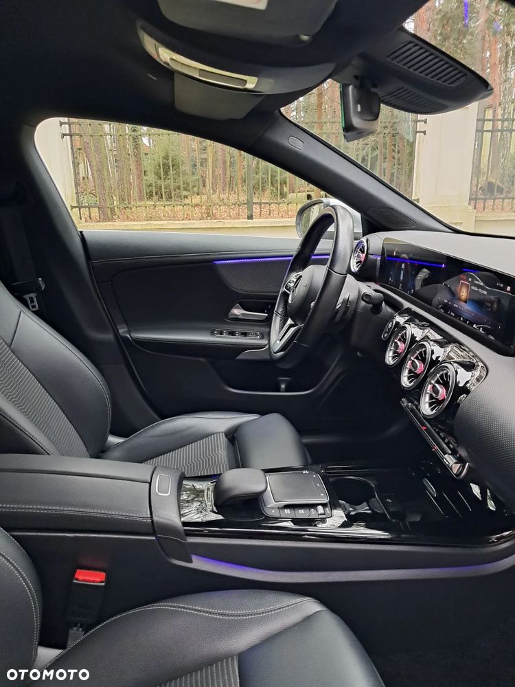 Mercedes-Benz CLA 180 d 8G-DCT Progressive - 20