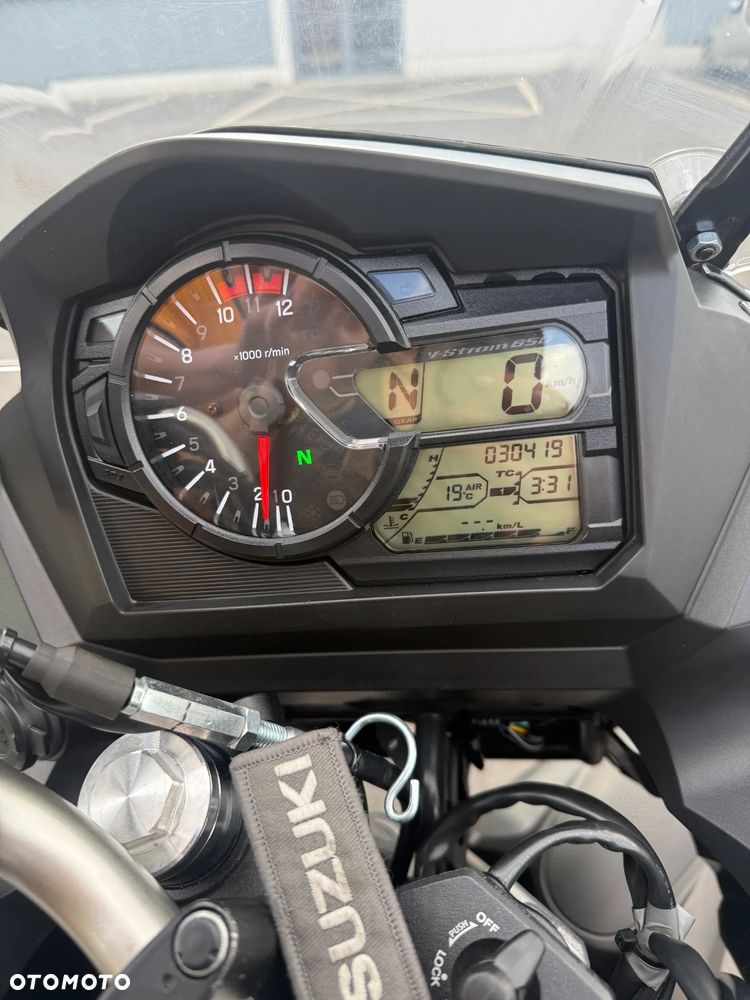 Suzuki V-STROM - 5