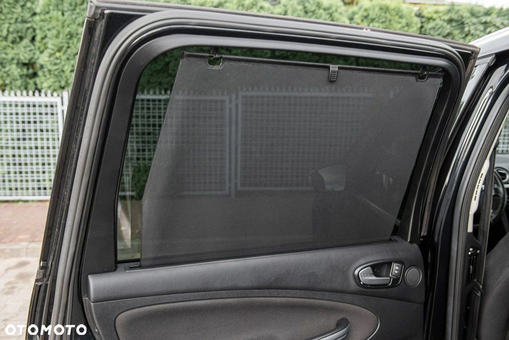 Ford Galaxy 2.0 TDCi Ghia - 26