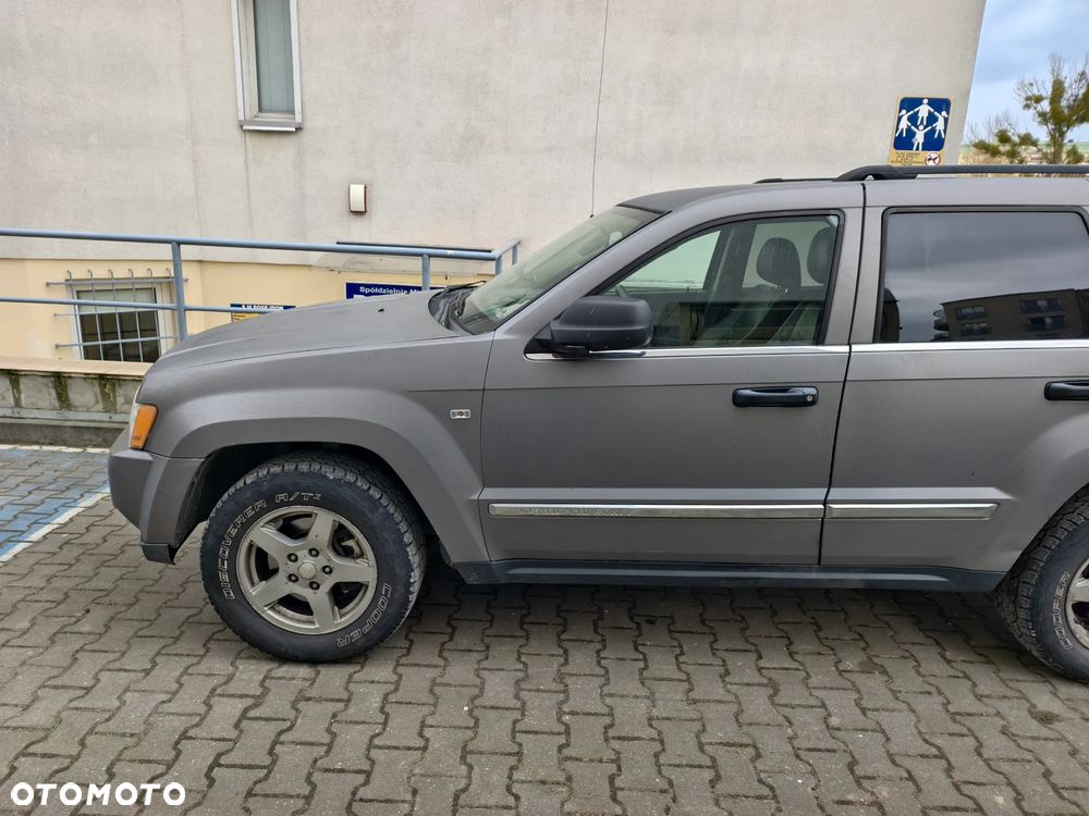 Jeep Grand Cherokee - 18