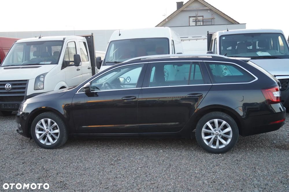 Skoda Octavia - 3