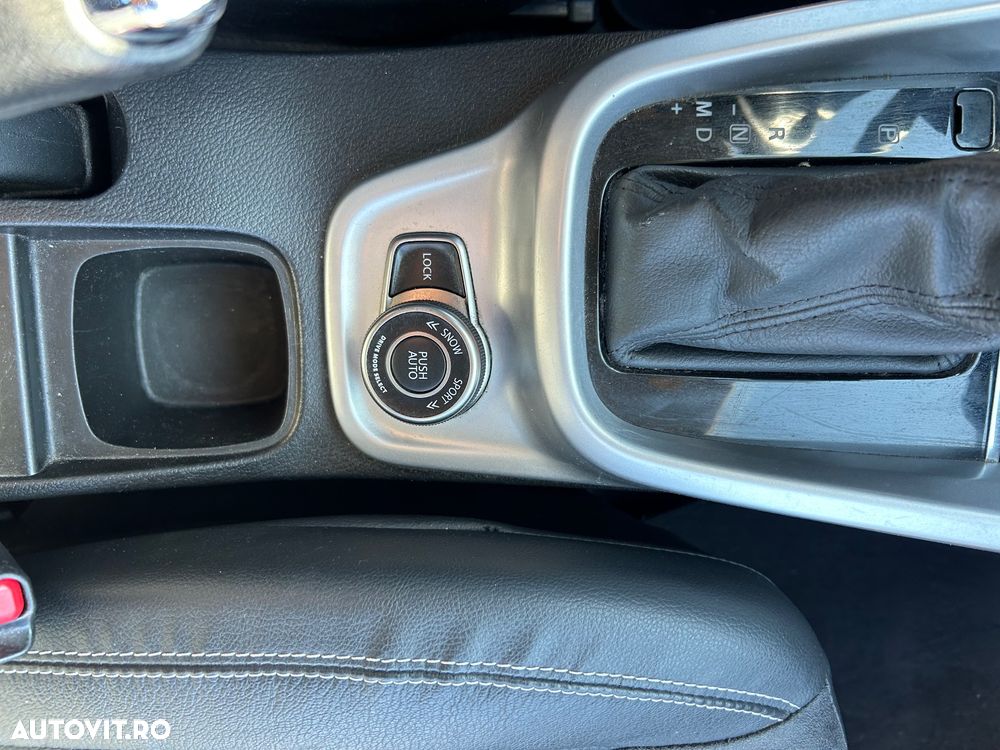 Suzuki Vitara 1.6 DDIS 4X4 Luxus Aut. - 29