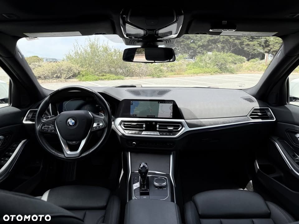 BMW Seria 3 330i GPF M Sport Sport - 13
