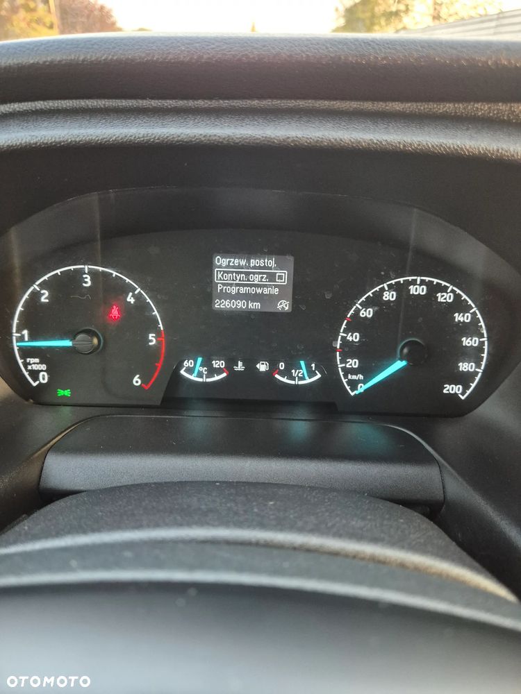 Ford Custom 2.0Tdci 2020r 130 koni 150tys km Ledy kamera klima webasto Super stan - 30
