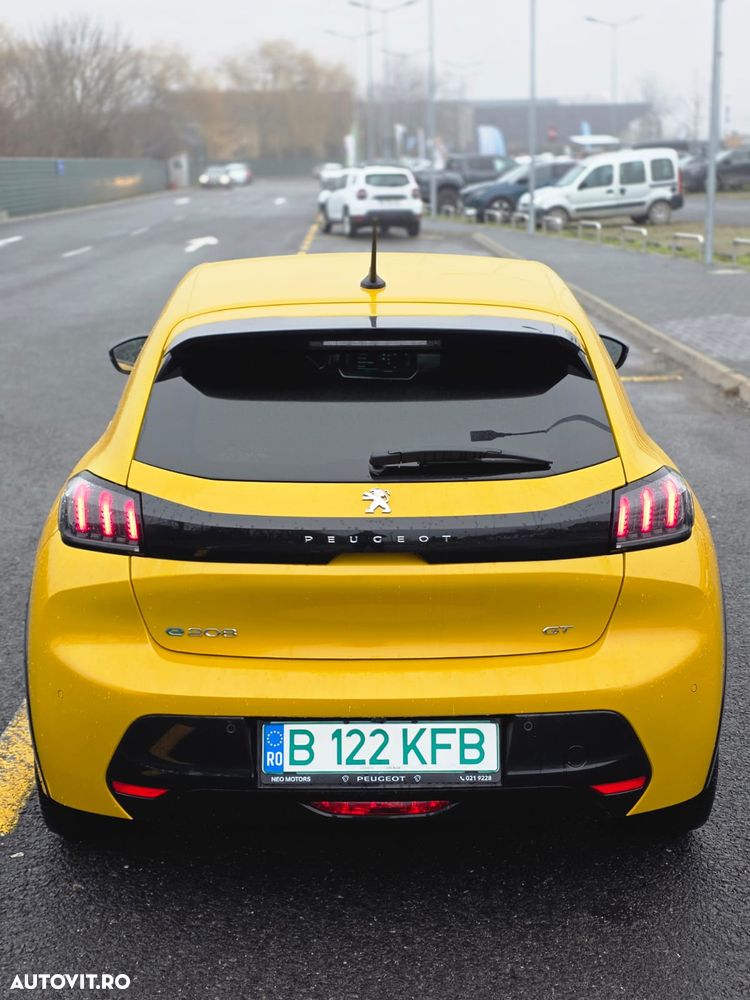 Peugeot 208 e-208 GT-Line - 7