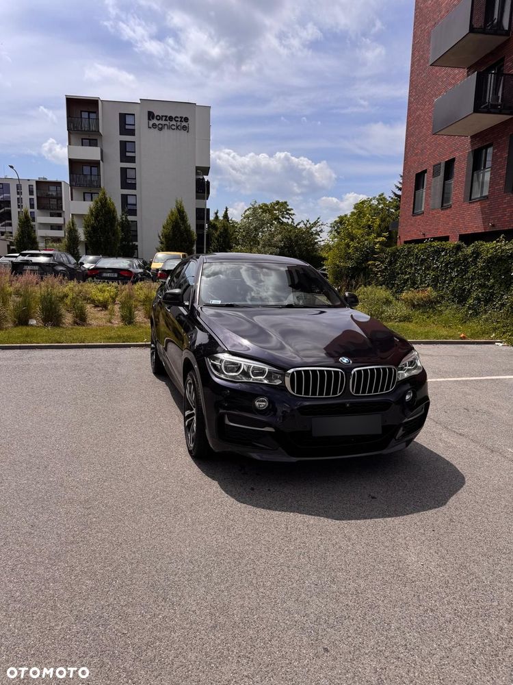 BMW X6M - 8