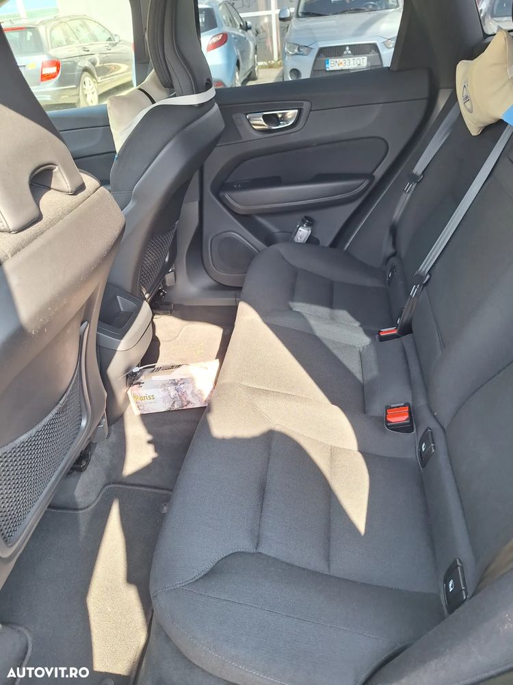 Volvo XC 60 B5 AWD Momentum - 14