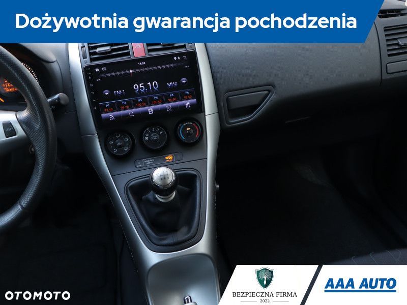 Toyota Auris - 9