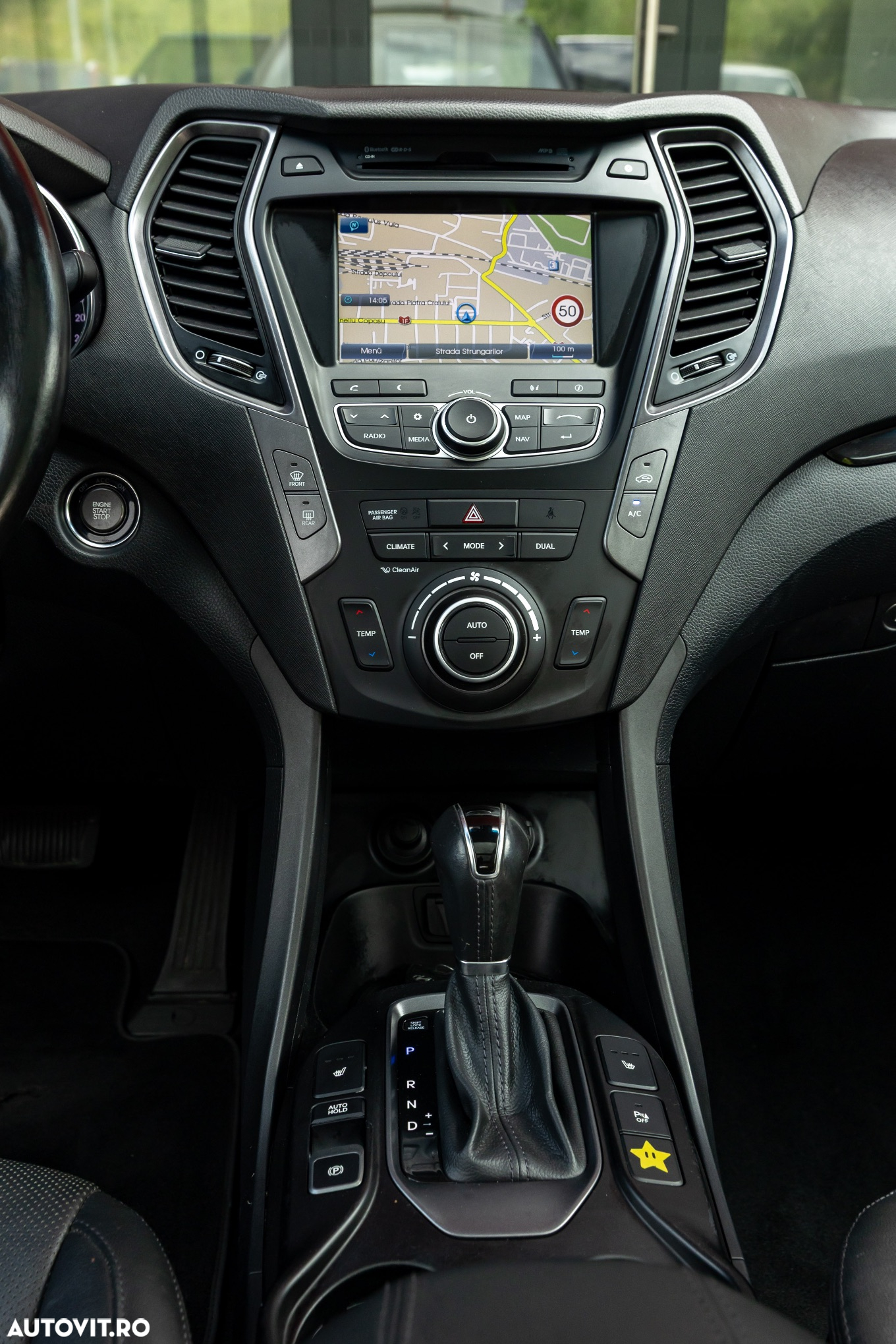 Hyundai Santa Fe 2.2 CRDi 4WD Automatik Premium - 25