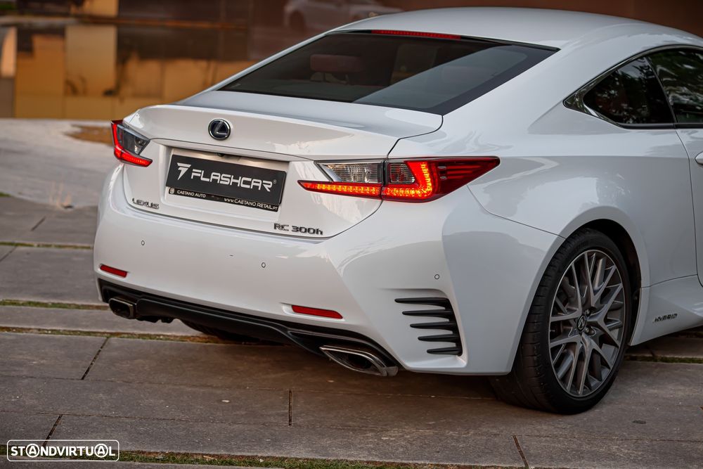 Lexus RC 300h F Sport+ - 2