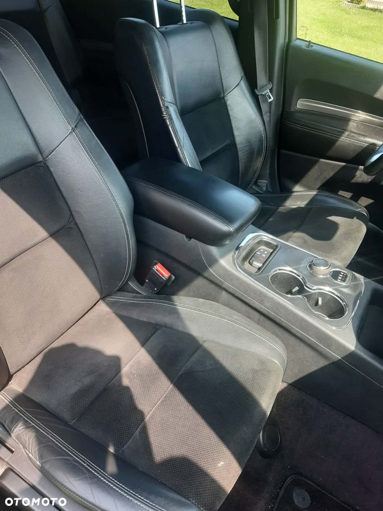 Dodge Durango - 9