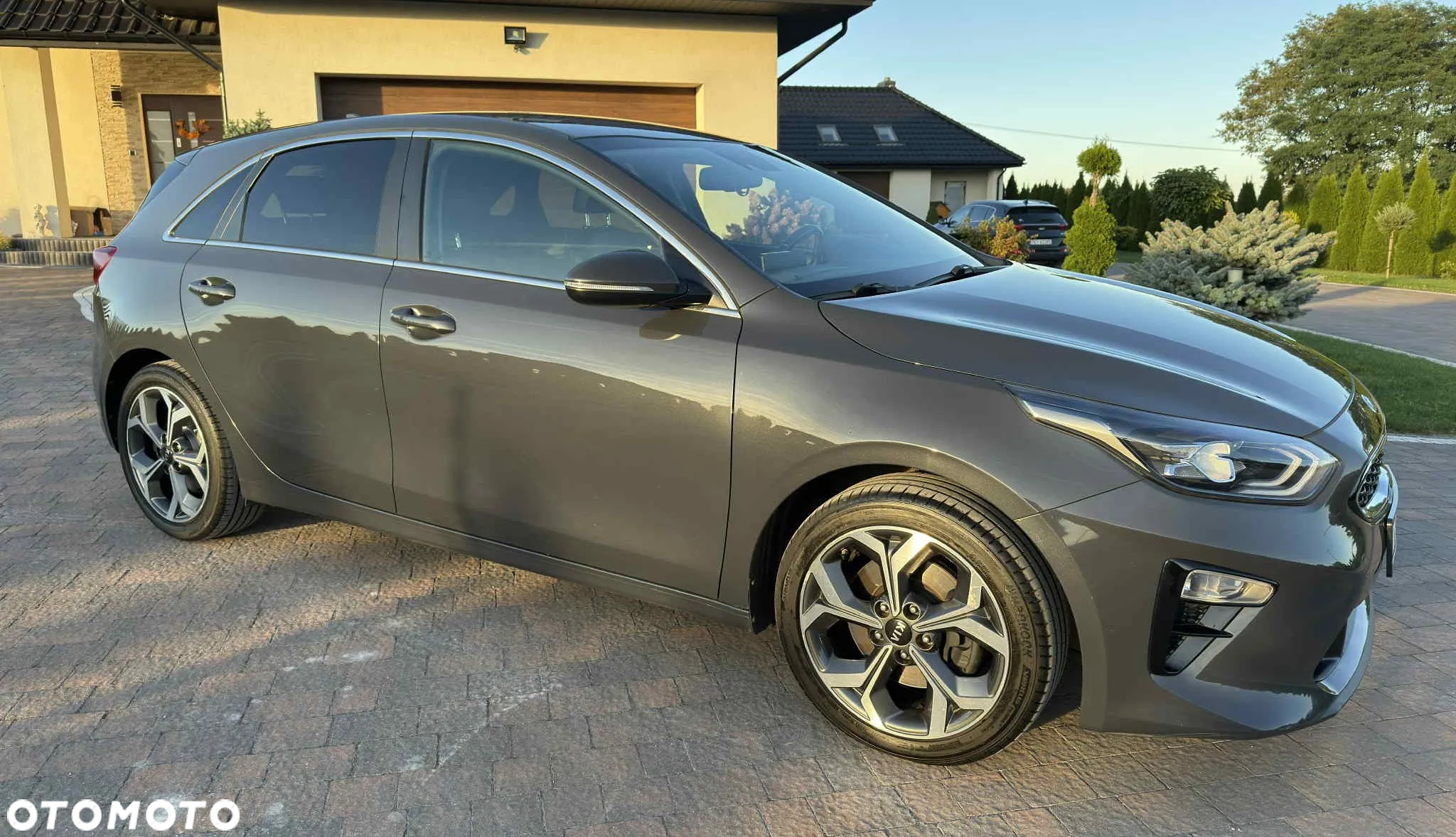 Kia Ceed - 6