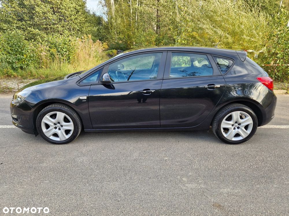 Opel Astra - 4