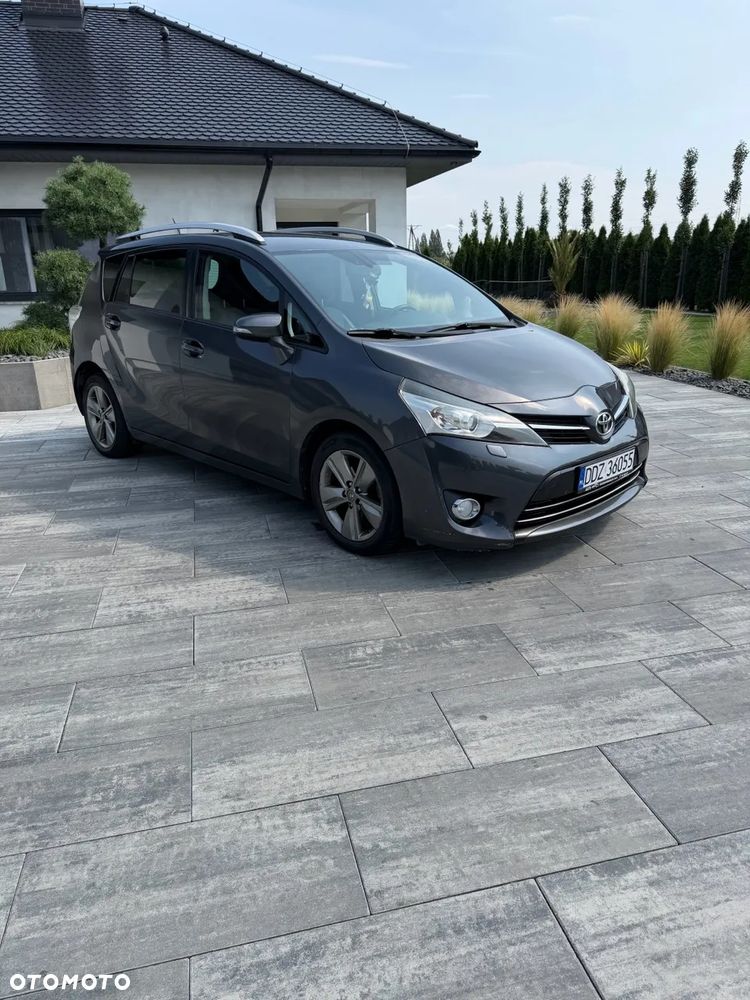 Toyota Verso 2.0 D-4D Active 7os - 2