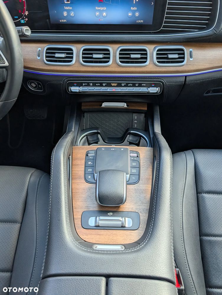 Mercedes-Benz GLE - 15