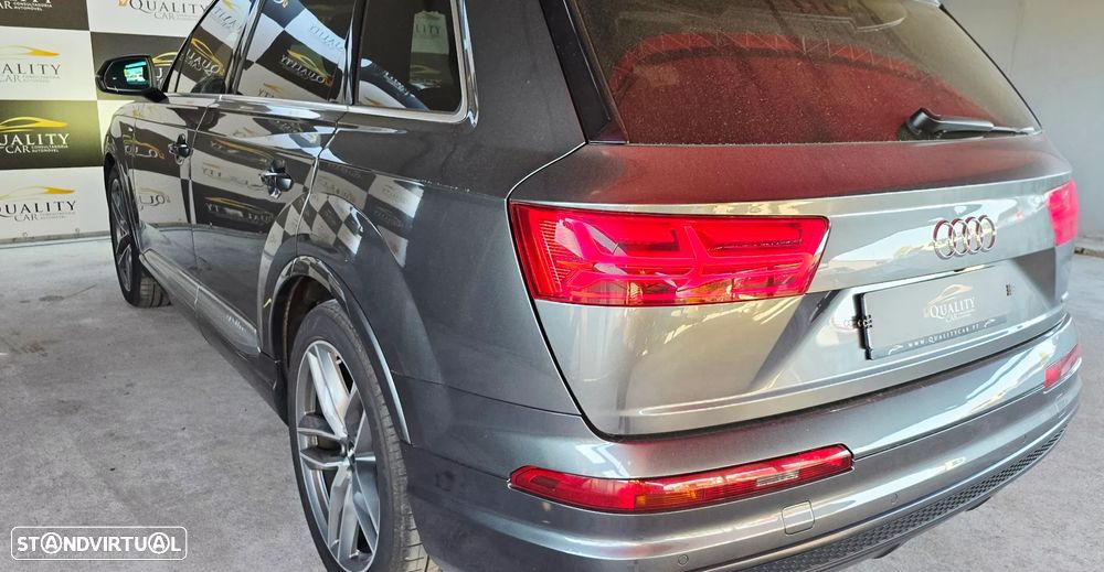 Audi Q7 3.0 TDI quattro S-line Tiptronic 7L - 9