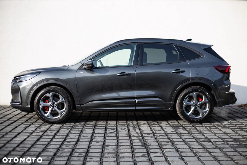 Ford Kuga 1.5 EcoBoost FWD ST-Line X - 9