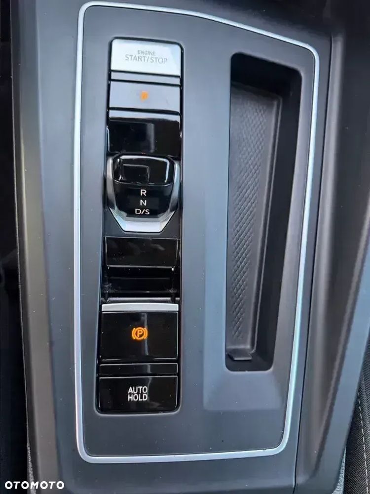 Volkswagen Golf Variant - 5