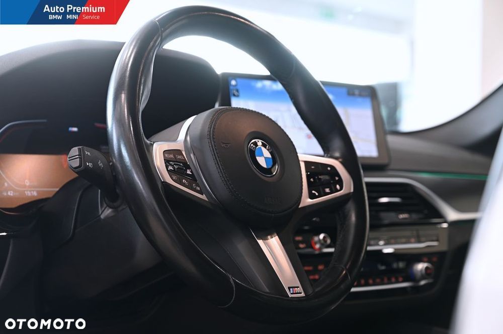 BMW Seria 5 520d xDrive mHEV - 6